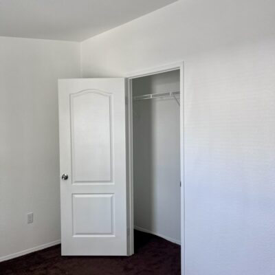 SPV D2 closet
