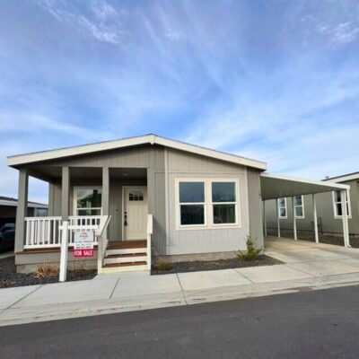 SCL 161 Columbia Village | Space 161