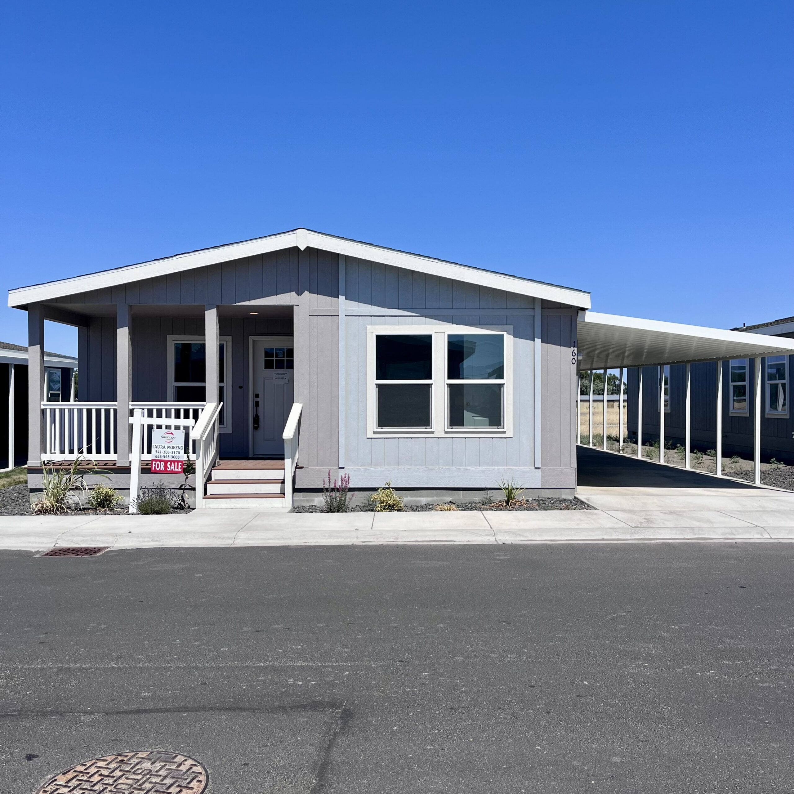 Santiago Columbia Village Home 161 Outside