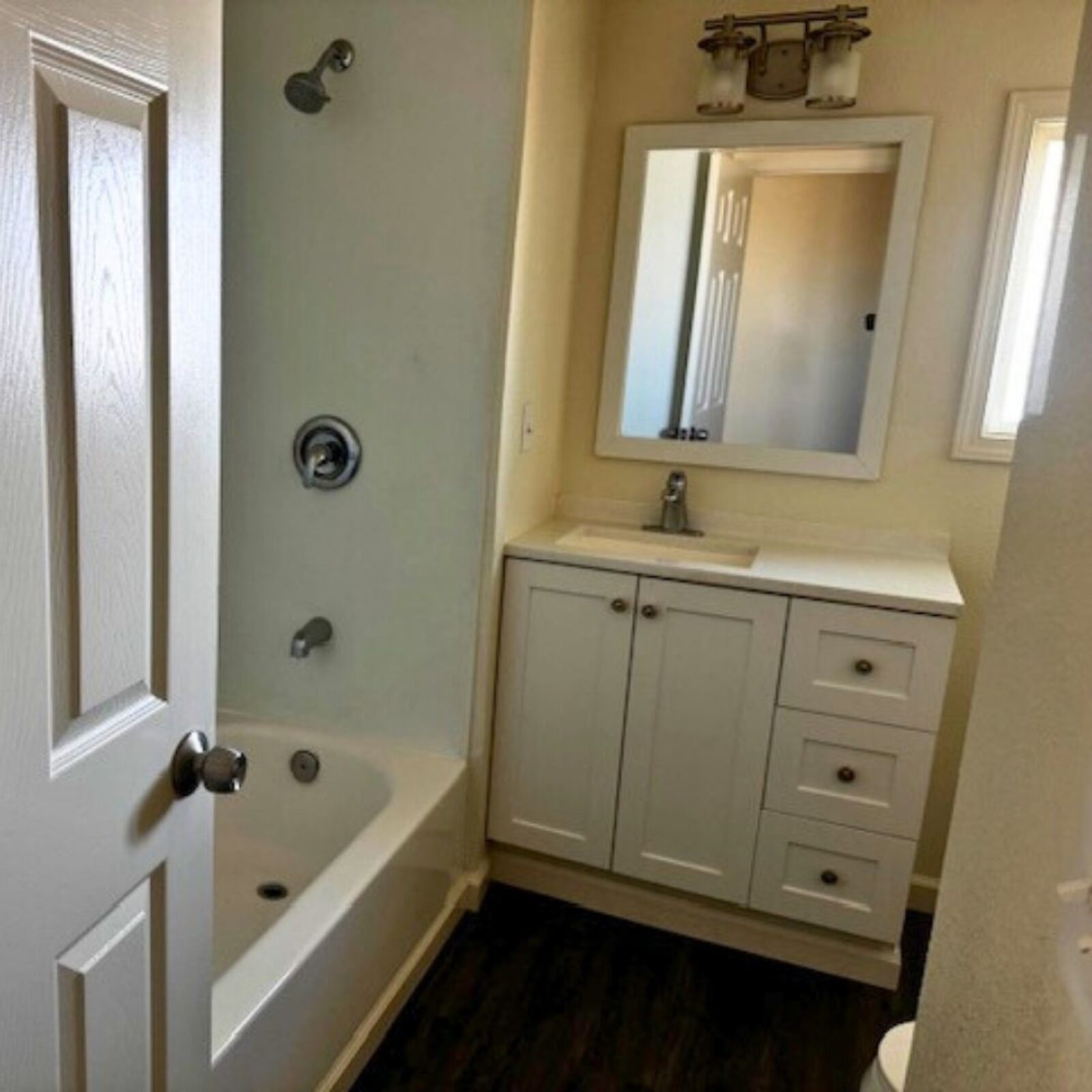Ridgecrest Home 9 Bathroom