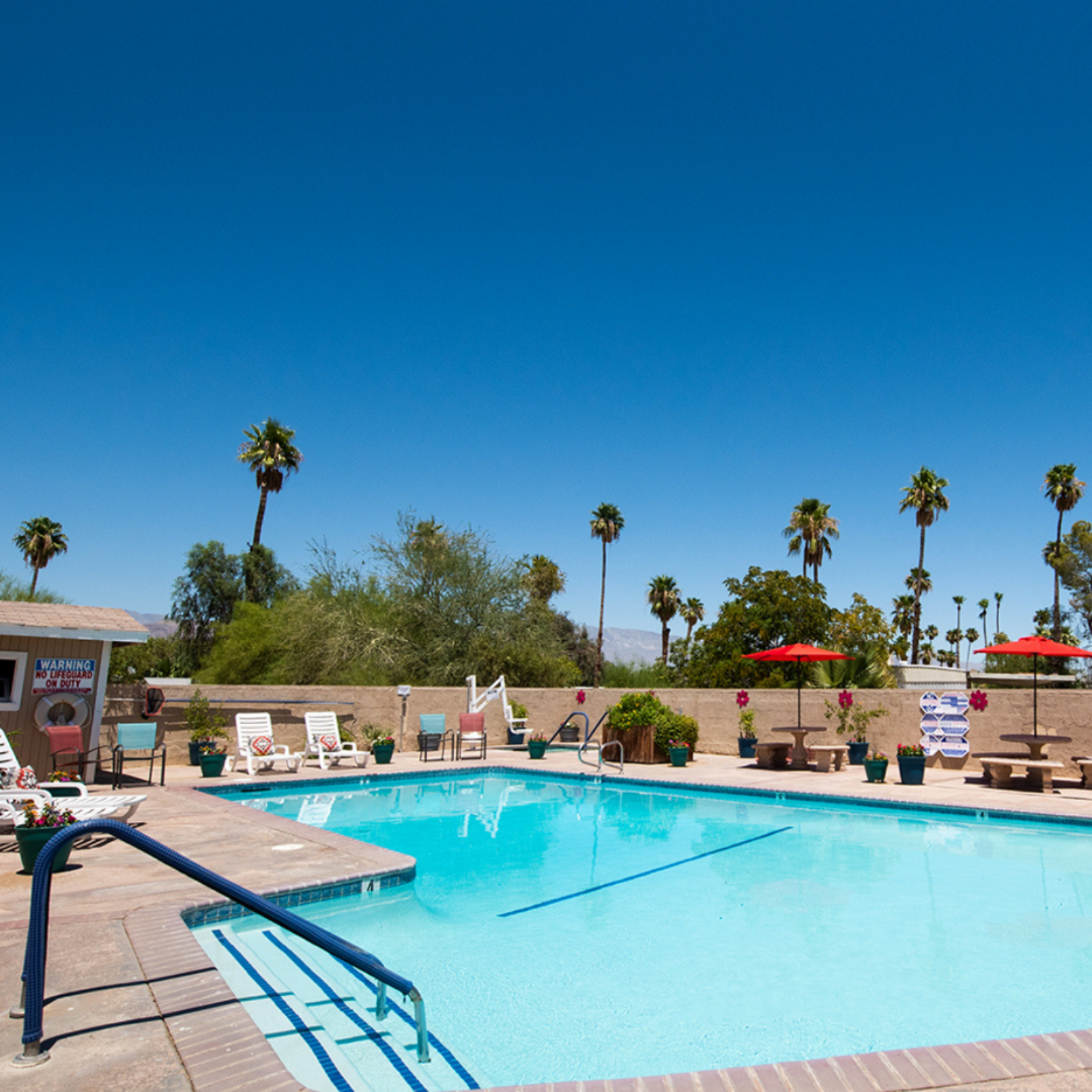 Santiago Desert Springs Pool