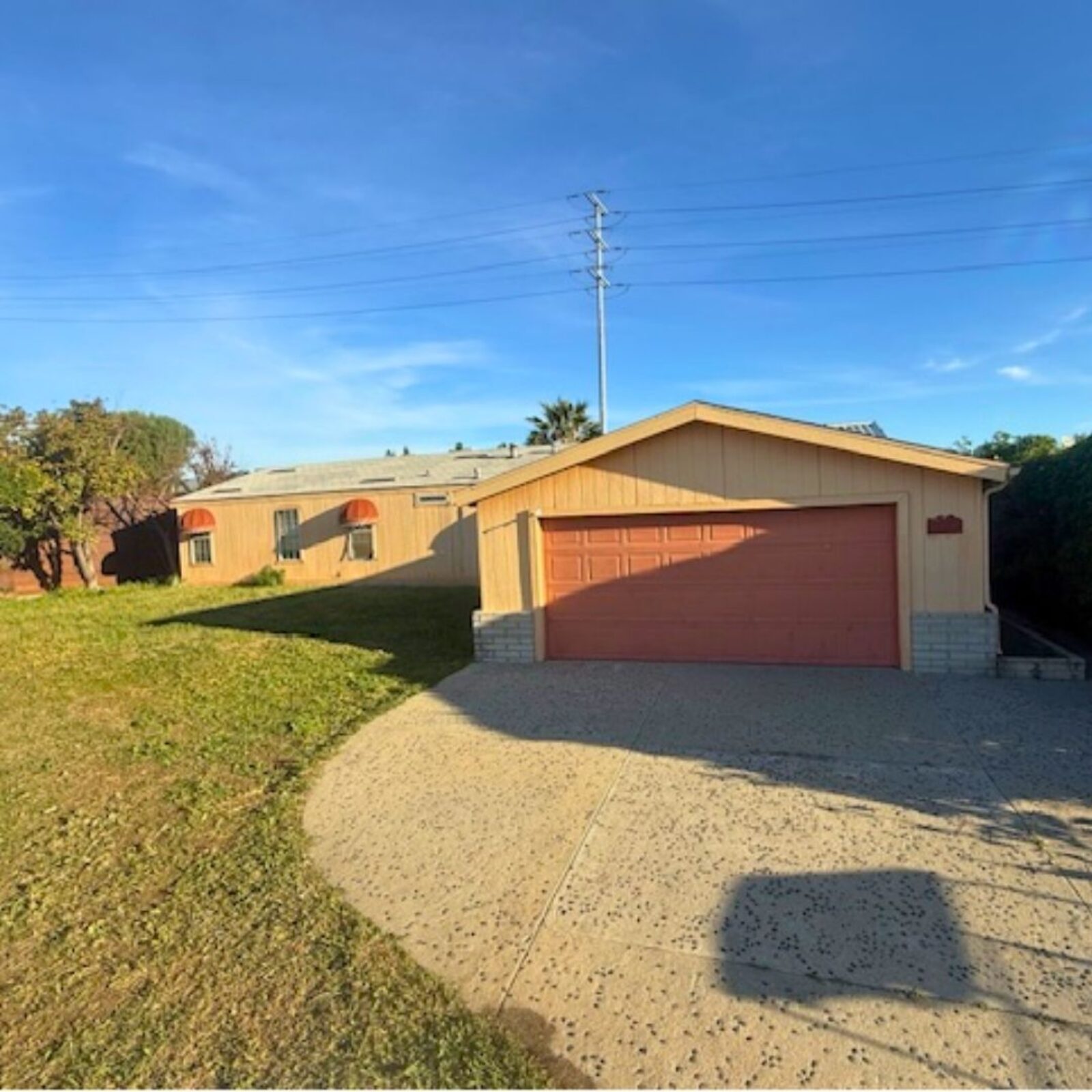 DBE 25 Front Yard