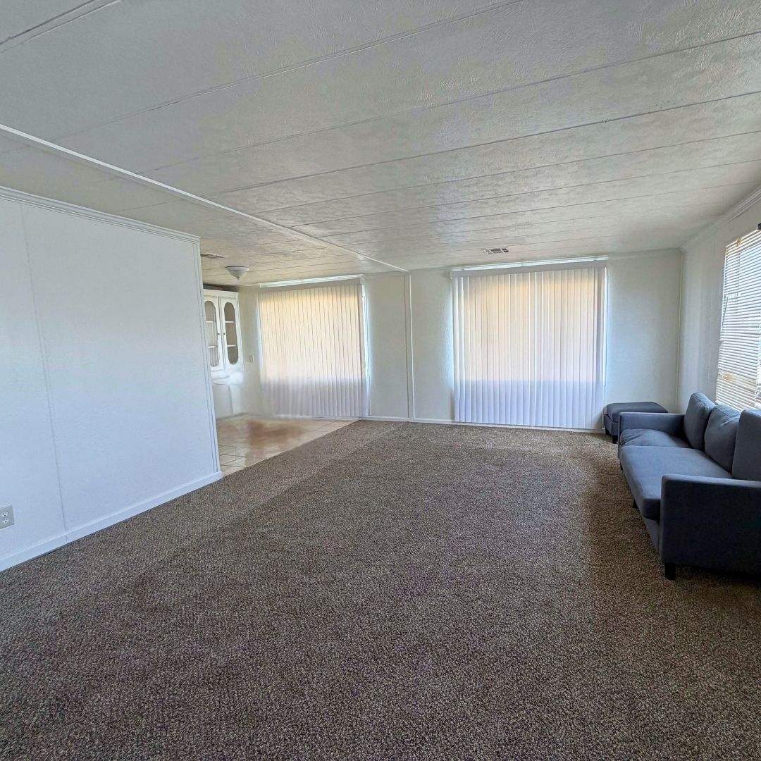 SEM Home 45 Living Room | Santiago Communities, Inc.